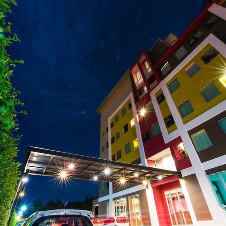 Trendy Hotel Nakhon Pathom Ngoại thất bức ảnh