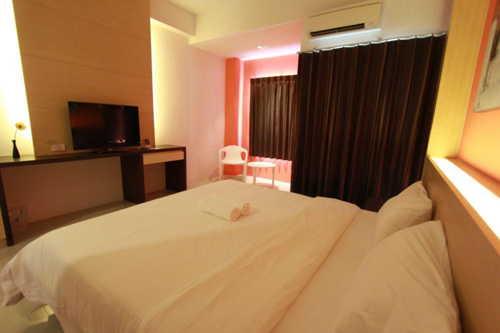 Trendy Hotel Nakhon Pathom Ngoại thất bức ảnh