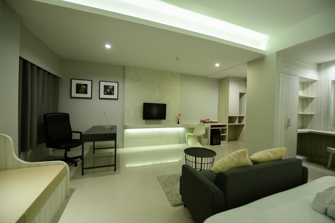 Trendy Hotel Nakhon Pathom Ngoại thất bức ảnh