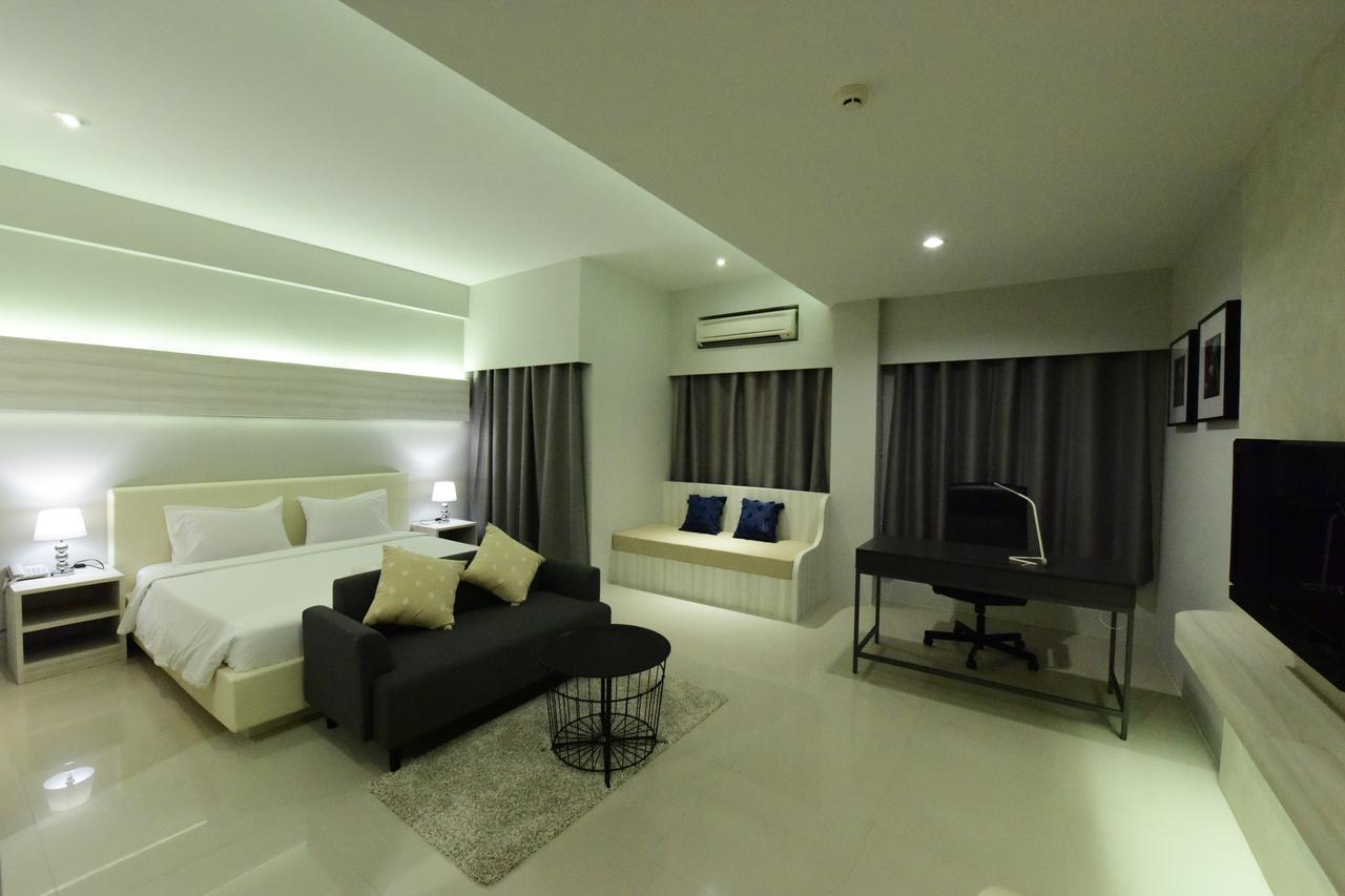 Trendy Hotel Nakhon Pathom Ngoại thất bức ảnh
