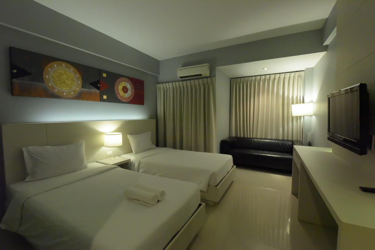 Trendy Hotel Nakhon Pathom Ngoại thất bức ảnh