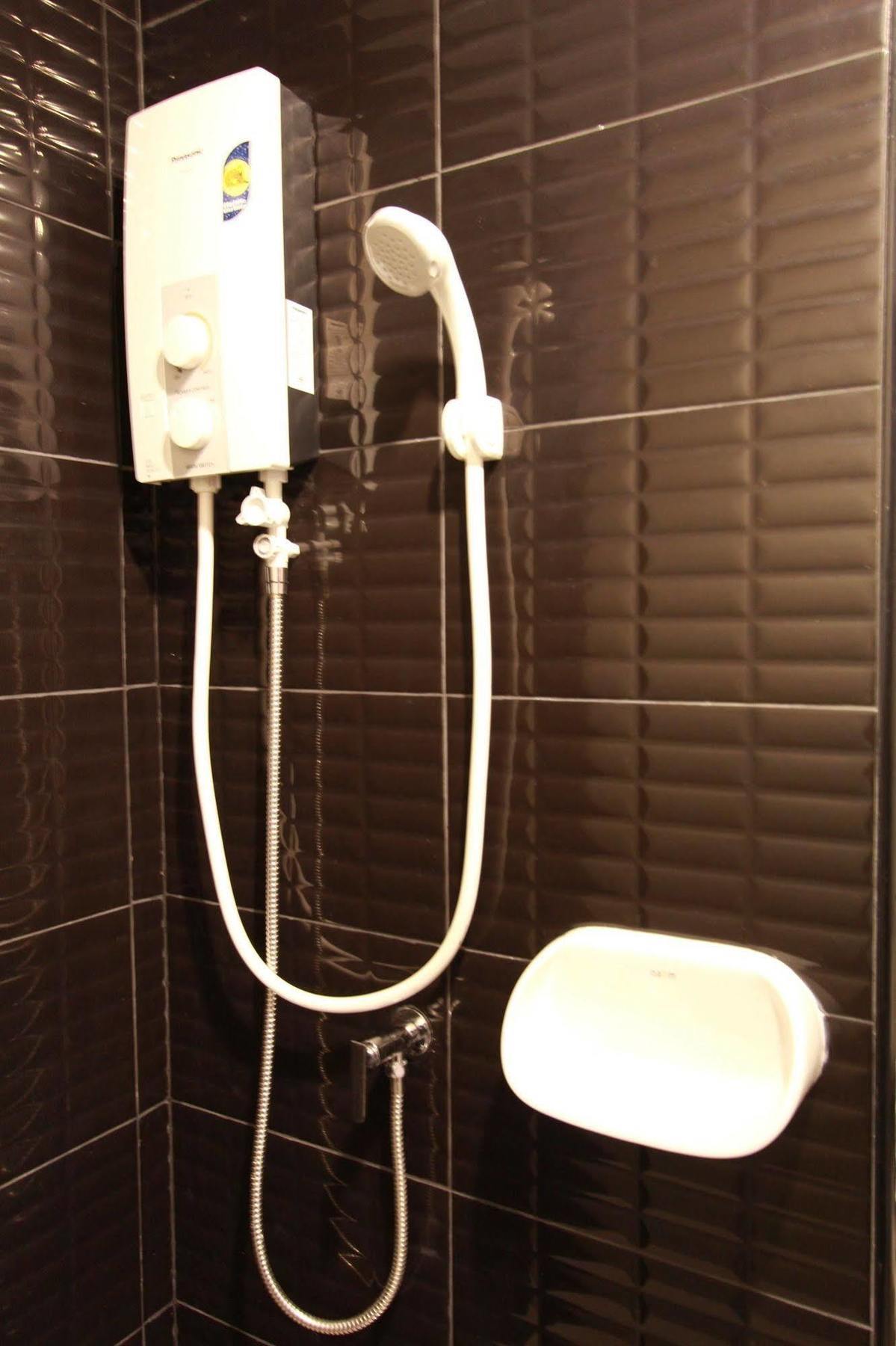Trendy Hotel Nakhon Pathom Ngoại thất bức ảnh